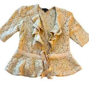 BEBE lace top or cardigan,cream, sizeMedium, ruffles, ribbon tie,peplum, vintage